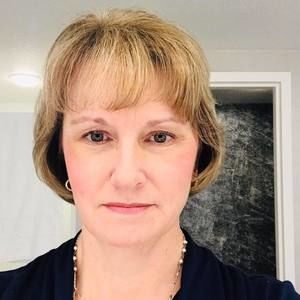 Meet your Posher, Deborah